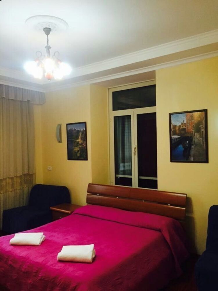 רומא Zhihua Guest House מראה חיצוני תמונה