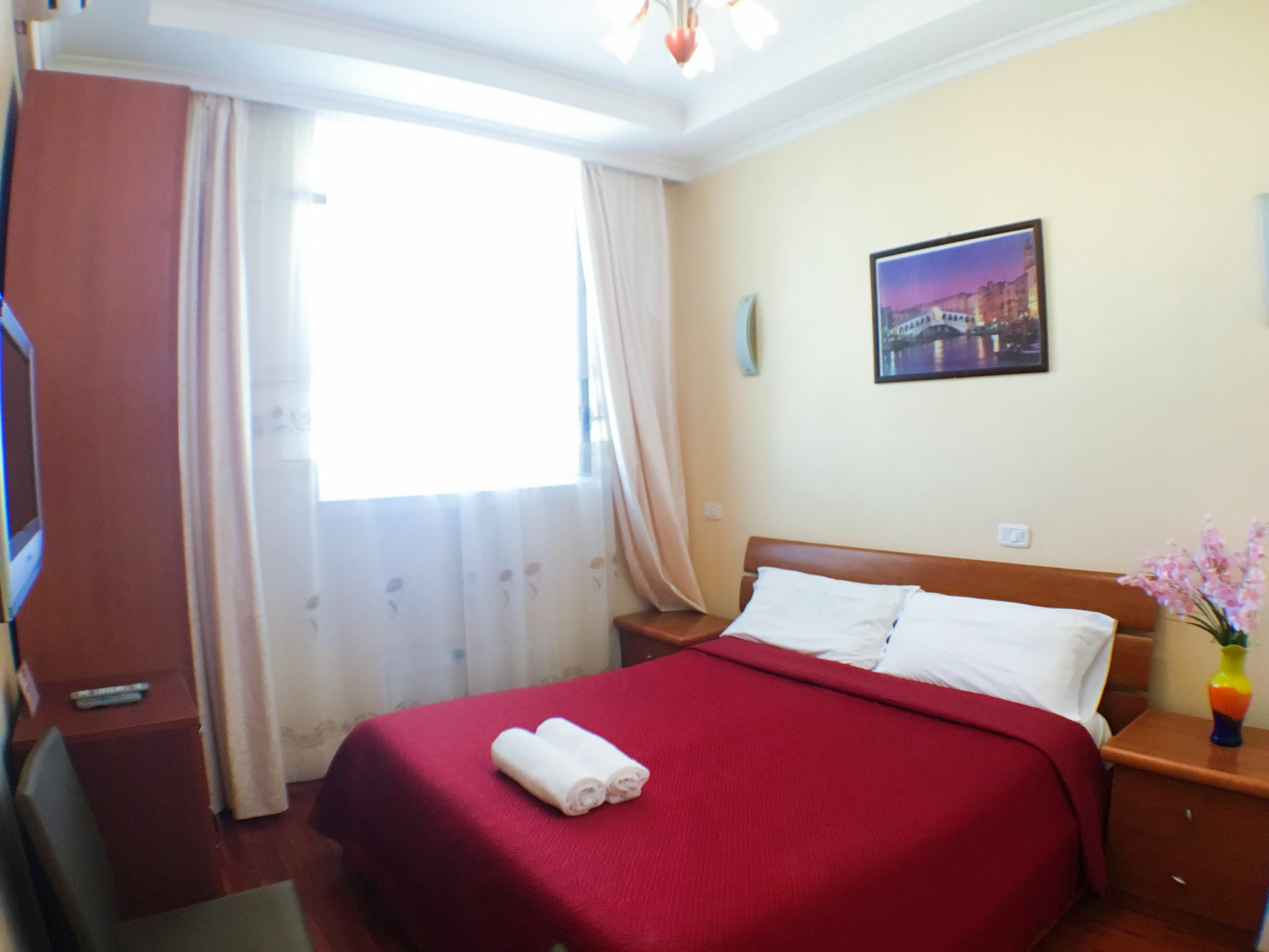 רומא Zhihua Guest House מראה חיצוני תמונה