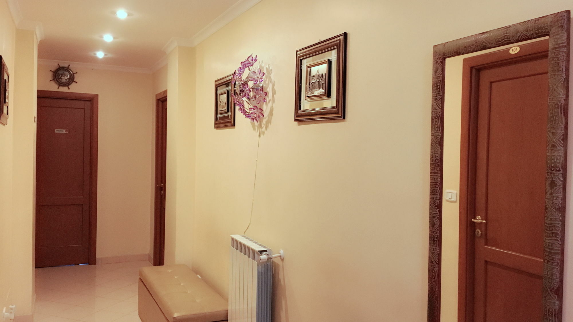 רומא Zhihua Guest House מראה חיצוני תמונה