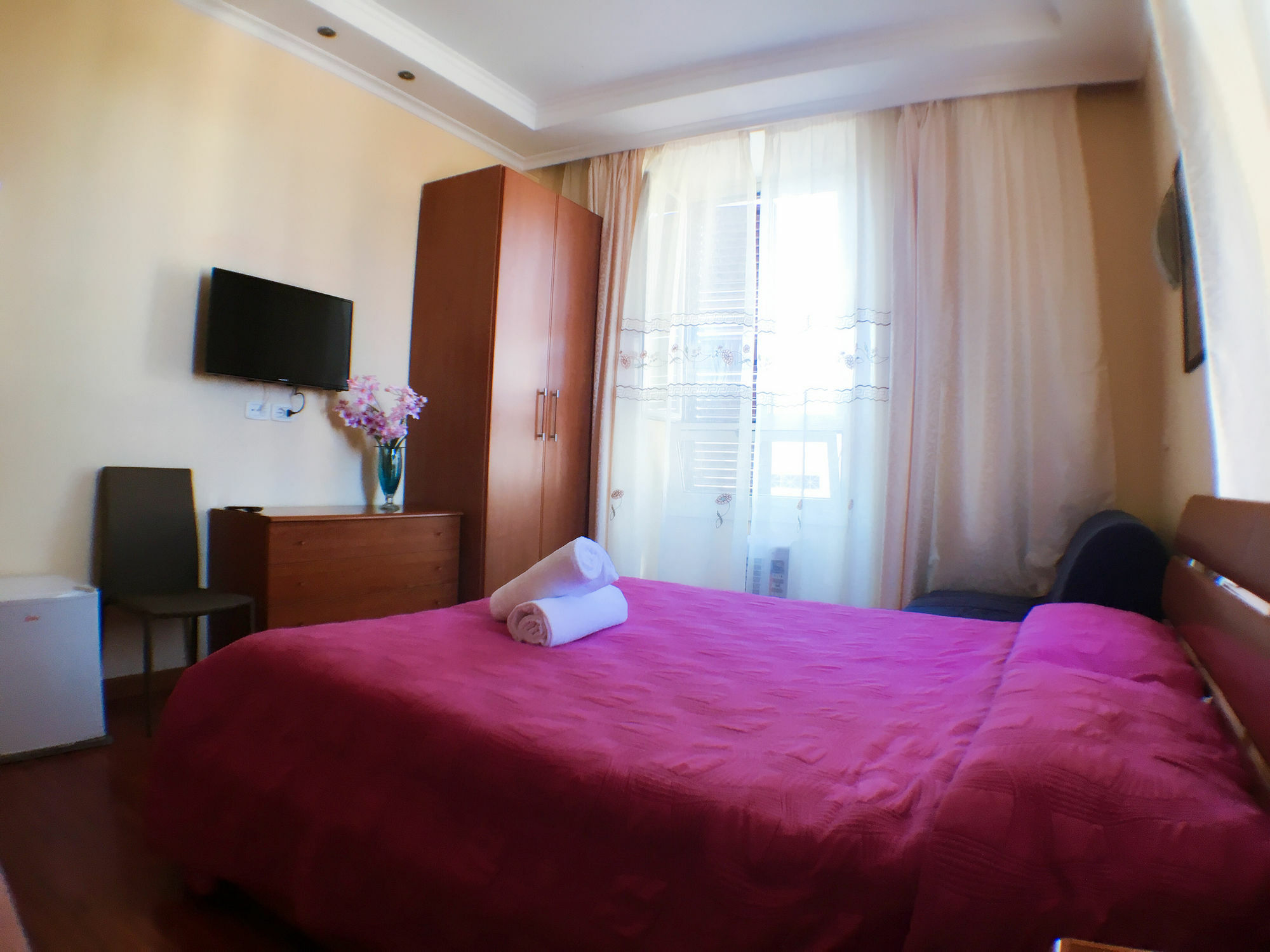 רומא Zhihua Guest House מראה חיצוני תמונה